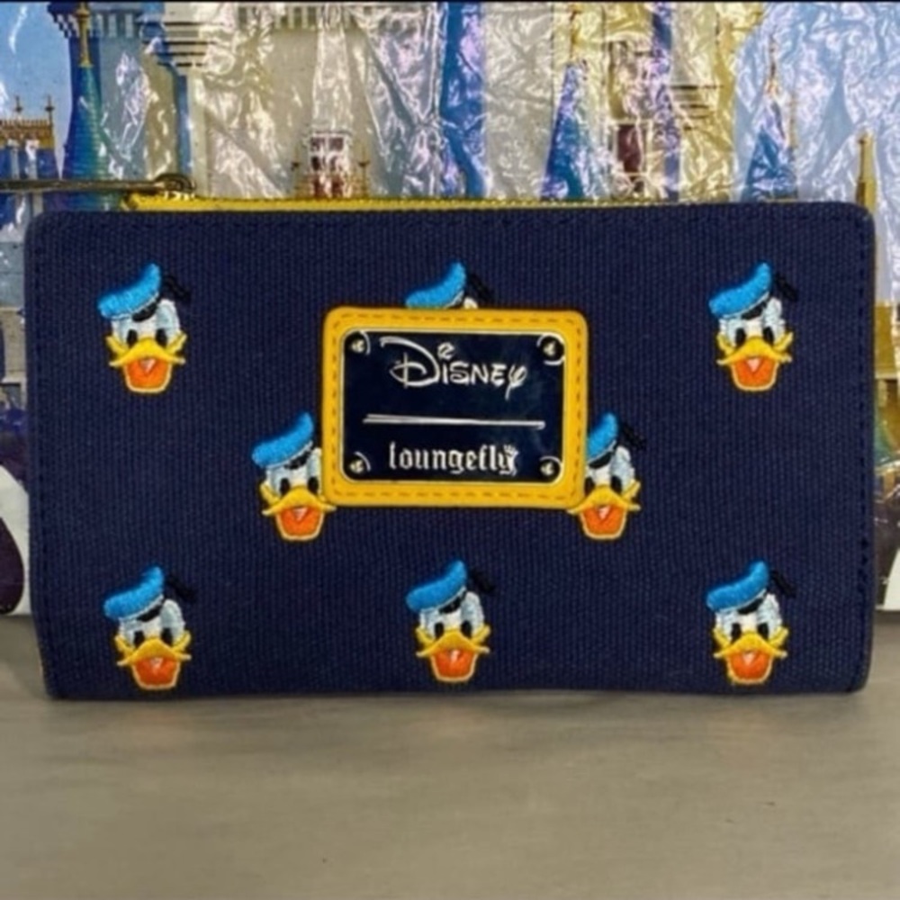 Disney donal duck canvas embroidered Loungefly wallet